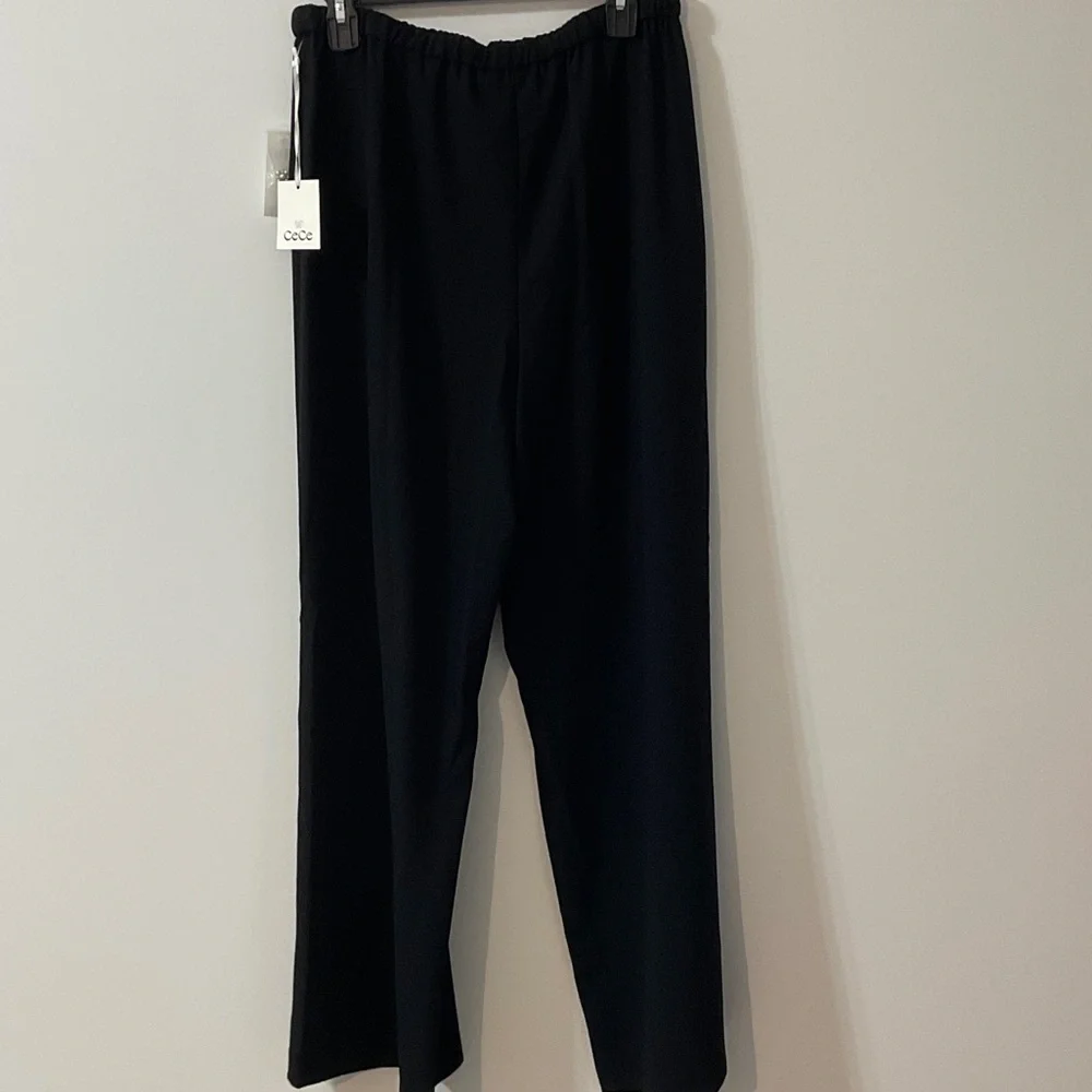 Size M,L,XL CeCe Black Wide Leg Drawstring Pants with Button Detail Faux Pockets
